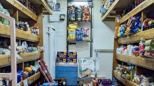 Mobile Grocery Store – Lambert’s The mobile grocers that visit lodge coppice every saturday