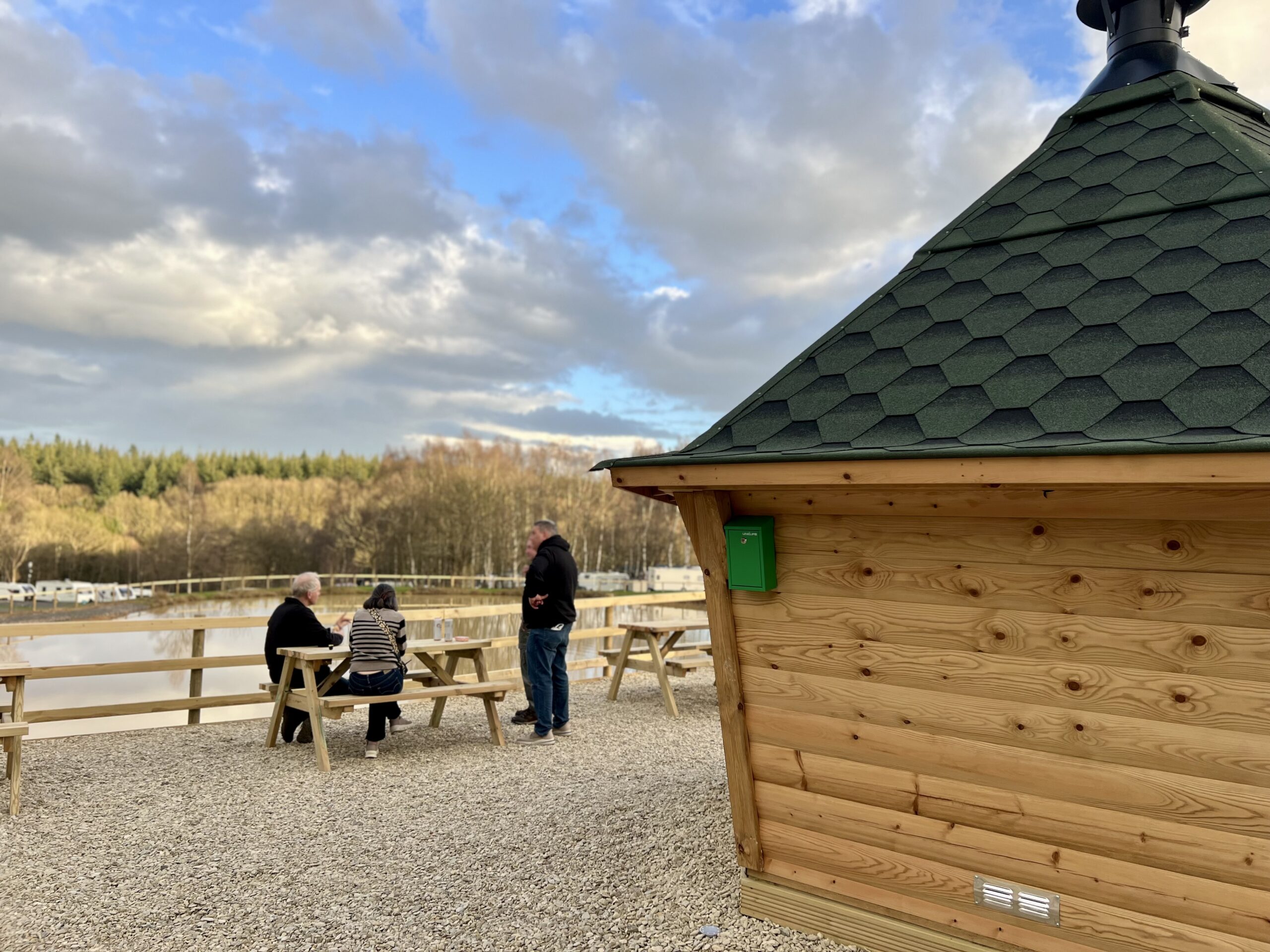 BBQ Cabin at Lodge Coppice overlooking the lake BBQ Cabin at Lodge Coppice overlooking the lake